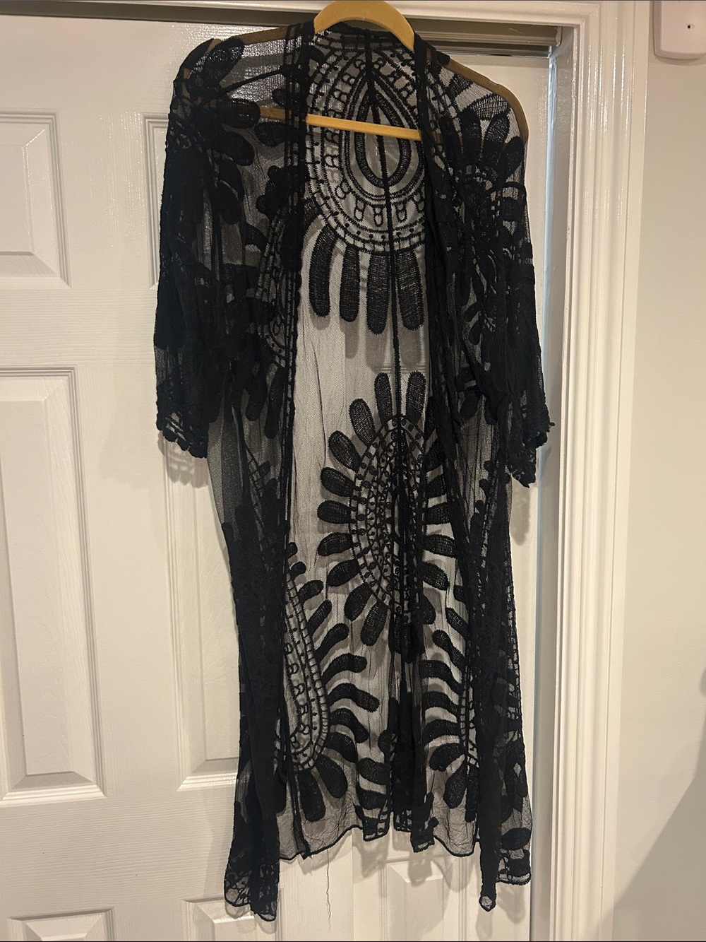 Source Unknown Black Sheer Lace Swim Coverup Kimono